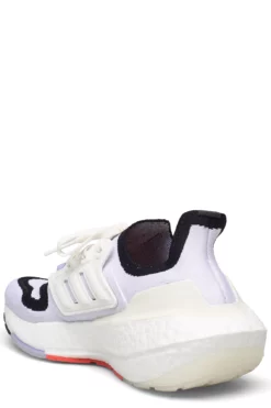 adidas Performance Ultraboost 22 W Running Shoes For Women Cwhite/cwhite/solred -sport shoes online shop adigx8017 ccwhitecwhitesolred 2 1