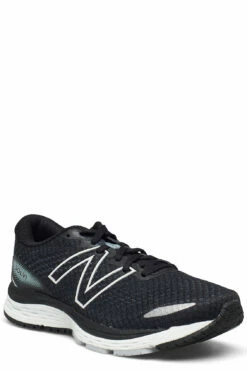 New Balance WSOLVLK3 Running Shoes For Women Black